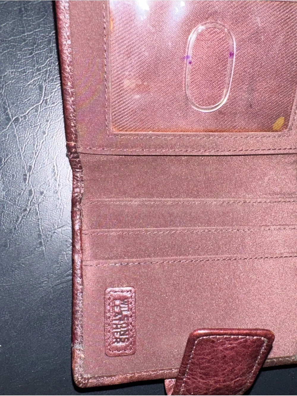 Wilsons Leather,  Leather Wallet Folio